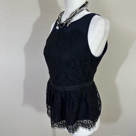 Loft sz  2P blouse, top in a deep navy with a black lace overlay stitched on top - Picture 9 of 13